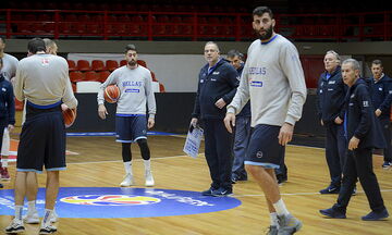 Ο Μπουρούσης ανακοίνωσε την αποχώρησή του από την Εθνική Ομάδα!