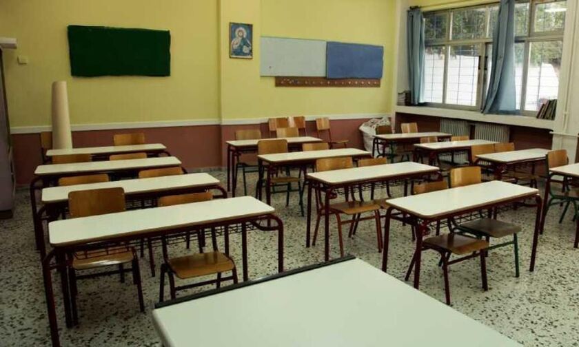 Βύρωνας: Αγριος ξυλοδαρμός 17χρονου σε σχολείο από 17 άτομα - «Πηδούσαν στο κεφάλι του»