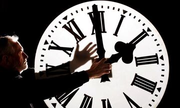Αλλαγή ώρας: Πότε, μέσα στον Μάρτιο, γυρίζουμε τα ρολόγια μας - Πότε καταργείται 