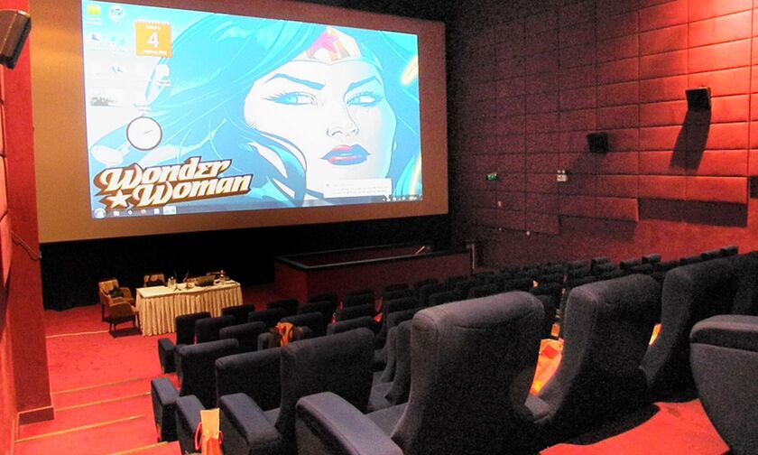 Κορονοϊός : Κλείνουν κινηματογράφοι, θέατρα και κέντρα διασκέδασης