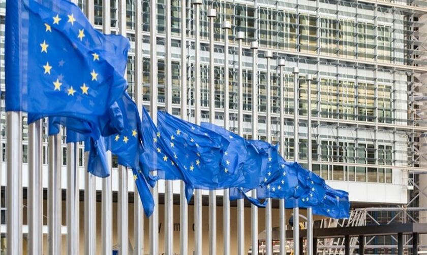 Τα μέτρα της ΕΕ για τον κορονοϊό: Απαγόρευση στα ταξίδια για ένα μήνα