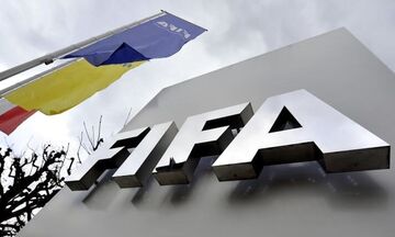 Οι Κακά και Καναβάρο θα συνομιλούν live με φιλάθλους στο Twitter της FIFA