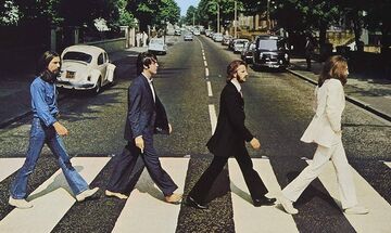 Βeatles: Βάφεται ξανά ο iconic δρόμος του Abbey Road τώρα που κανείς δεν κυκλοφορεί έξω (pic)