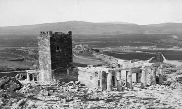 Φως στην Ελλάδα: Ο άγνωστος γιγάντιος πύργος του Παρθενώνα που δεν υπάρχει πια!