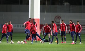 Με ιδιωτικά τζετ έφυγαν οι παίκτες του Ολυμπιακού