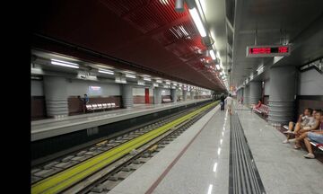 Πιο αραιά δρομολόγια σε μετρό, ηλεκτρικό και τραμ - Καταργείται η Δημοτική Συγκοινωνία στη Φυλή