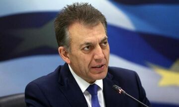 Καταργήθηκε άρον άρον η τηλεκατάρτιση - Χωρίς προϋποθέσεις τα 600 ευρώ στους επιστήμονες
