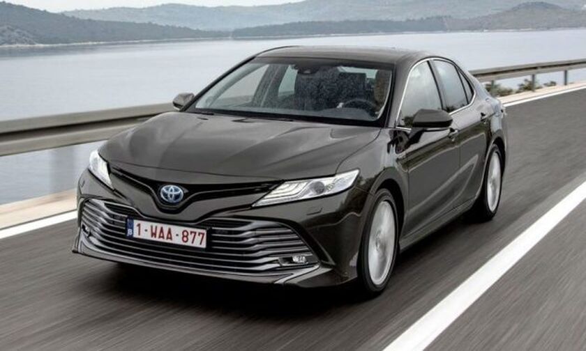 Θα αγοράζατε με 40.000 ευρώ το Toyota Camry;