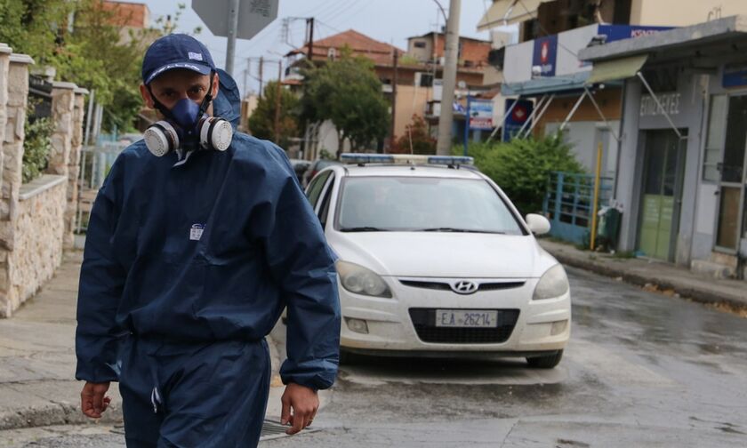 Γιγαντιαία επιχείρηση με εντολή Χαρδαλιά στον οικισμό Ρομά Νέας Σμύρνης Λάρισας