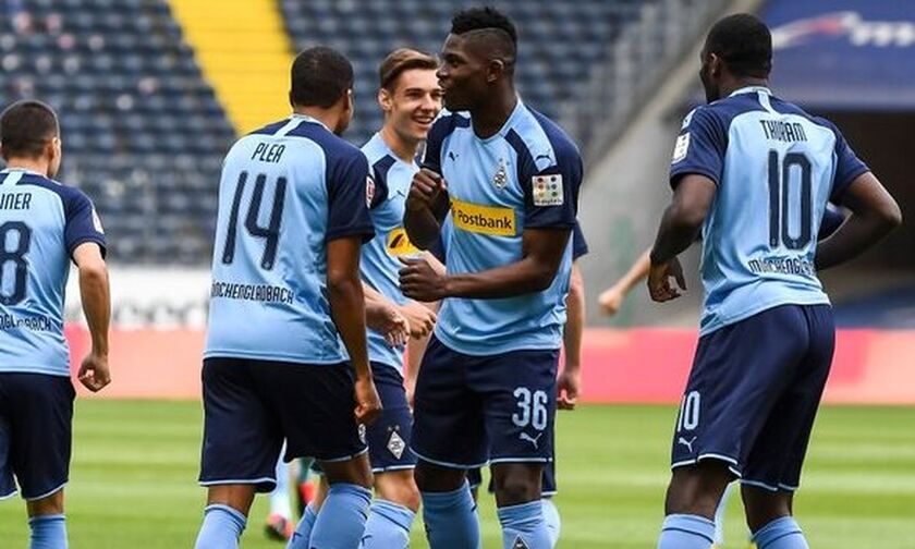 Άιντραχτ Φρανκφούρτης - Γκλάντμπαχ: Με το καλημέρα πέτυχαν δύο γκολ οι φιλοξενούμενοι (vid)