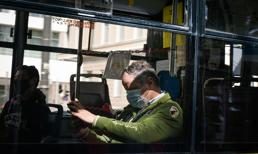 Πώς ταξιδεύουμε από σήμερα με αεροπλάνα, τρένα, λεωφορεία ΚΤΕΛ