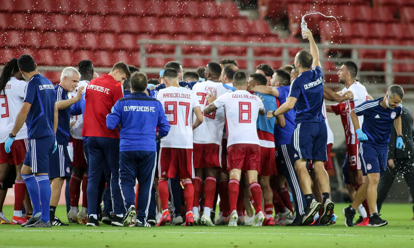 Ολυμπιακός - ΠΑΟΚ 2-0: Οι πανηγυρισμοί των «ερυθρόλευκων» (vid)