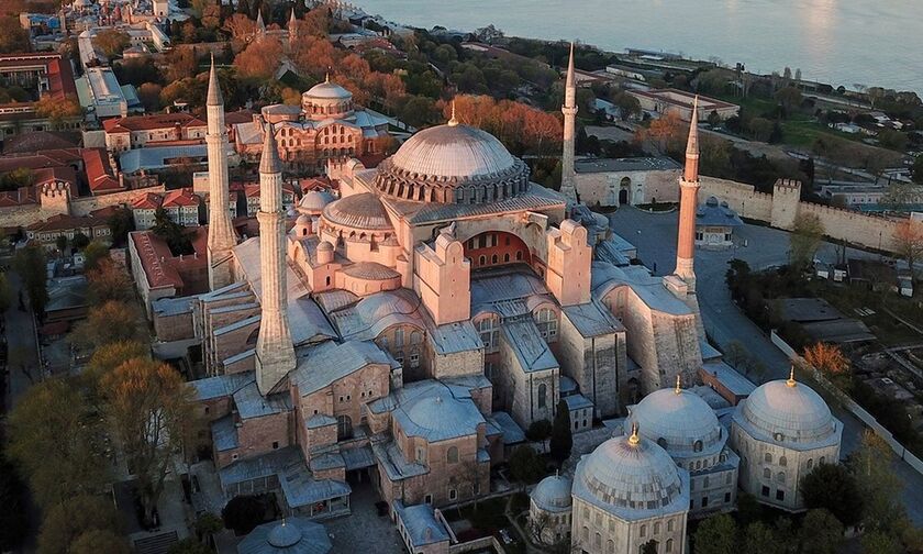 Αγία Σοφία: Διεθνές κύμα αντιδράσεων για την απόφαση μετατροπής της σε τζαμί
