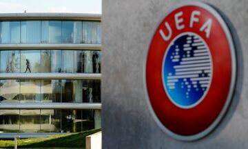 Η UEFA «σβήνει» τις κίτρινες, ανακούφιση για πέντε στον Ολυμπιακό! 