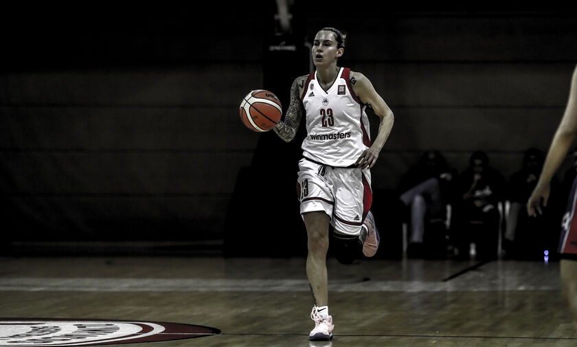 Η Τζάκι Γέμελος πήγε στις πρωταθλήτριες του WNBA Ουάσινγκτον Μίστικς (pic)