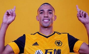 Γουλβς: Ανακοίνωσε και Μαρσάλ