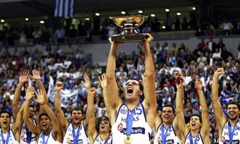 Εθνική μπάσκετ: Δεκαπέντε χρόνια από το... συρτάκι στο Βελιγράδι! (vid)