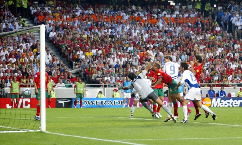 2004: Ο Χαριστέας σκοράρει στον τελικό του Euro (vid)