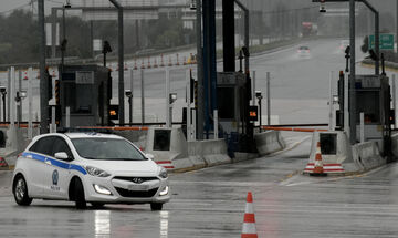 Νεμέα: Τροχαίο με έναν νεκρό και οκτώ τραυματίες (vid)