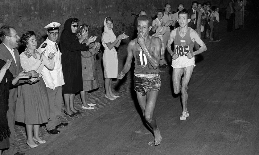 1960: Ξυπόλητος στο Κολοσσαίο! (vid)