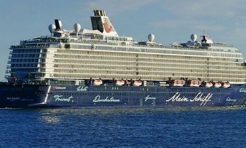 Κορονοϊός: Συναγερμός σε κρουαζιερόπλοιο ανοιχτά της Μήλου με 1.000 επιβάτες