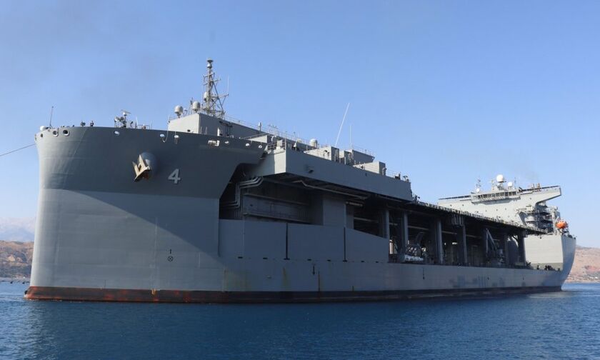 USS Hershel «Woody» Williams: Αυτό είναι το θηρίο που «έδεσε» στη Σούδα (vid)