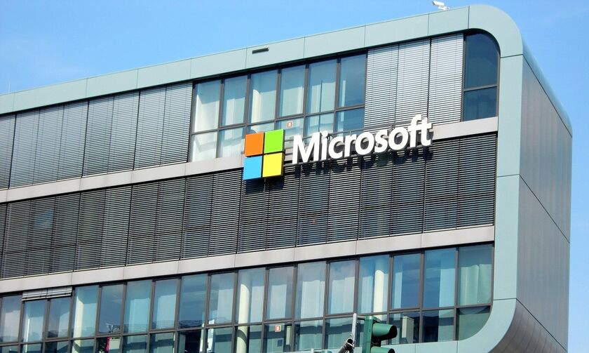 Microsoft: Πώς αποφάσισε η εταιρεία-κολοσσός να επενδύσει στην Ελλάδα φτιάχνοντας data centers (vid)