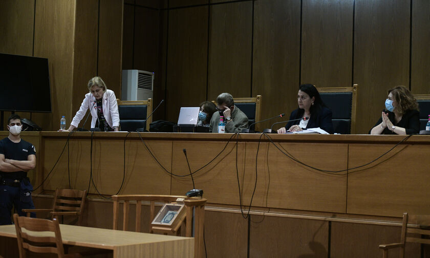 Δίκη Χρυσής Αυγής: Η εισαγγελέας άλλαξε την πρότασή της για τα ελαφρυντικά