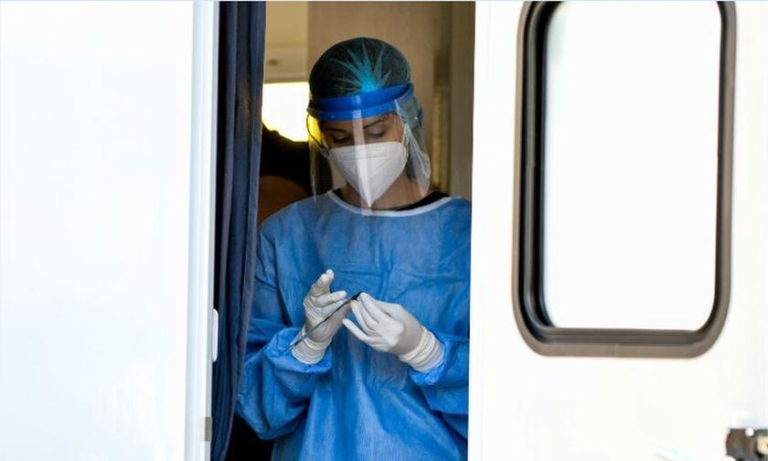 Κορονοϊός (13/10): 408 νέα κρούσματα στην Ελλάδα - Έξι θάνατοι- 89 διασωληνωμένοι