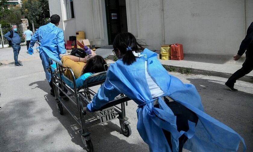 Κορονοϊός: Κρούσματα σε γηροκομείο στη Γλυφάδα - Άμεση εκκένωση