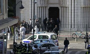 Γαλλία - Νίκαια: Τρεις νεκροί, γυναίκα αποκεφαλίστηκε - «Αλλάχου Άκμπαρ», φώναξε ο δράστης (vid)