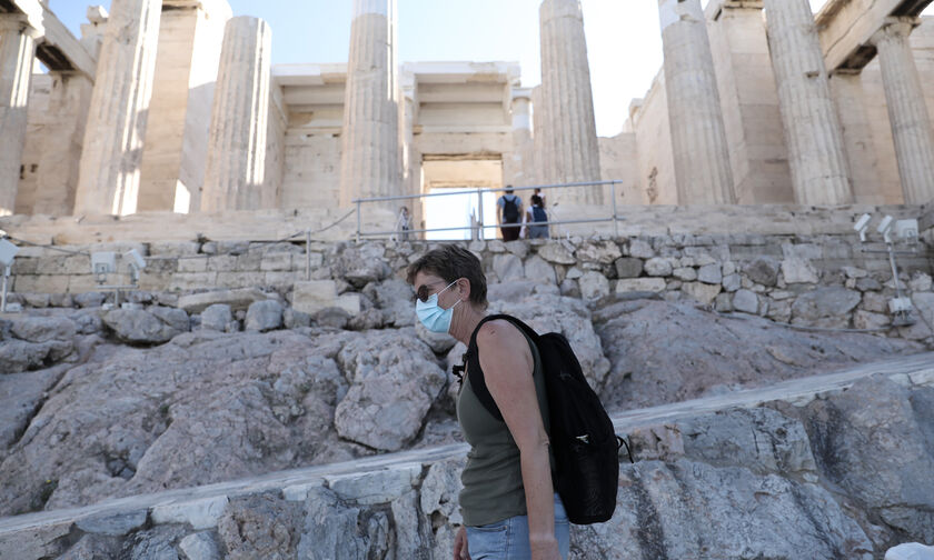 Η απάντηση του υπουργείου Πολιτισμού για το... τσιμέντο στην Ακρόπολη