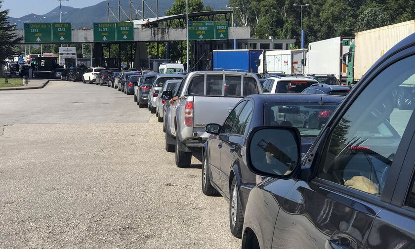 Κορονοϊός: Κλείνουν τα βόρεια σύνορα μετά το ρεκόρ κρουσμάτων στη Θεσσαλονίκη