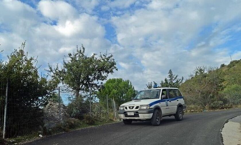 Έγκλημα στη Μάνη: Πυροβόλησε και σκότωσε τη σύζυγό του μπροστά στην κόρη τους! (vid)