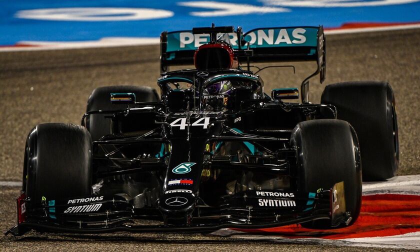 Grand Prix Μπαχρέιν: Μονόλογος Χάμιλτον και Mercedes σε FP1 και FP2