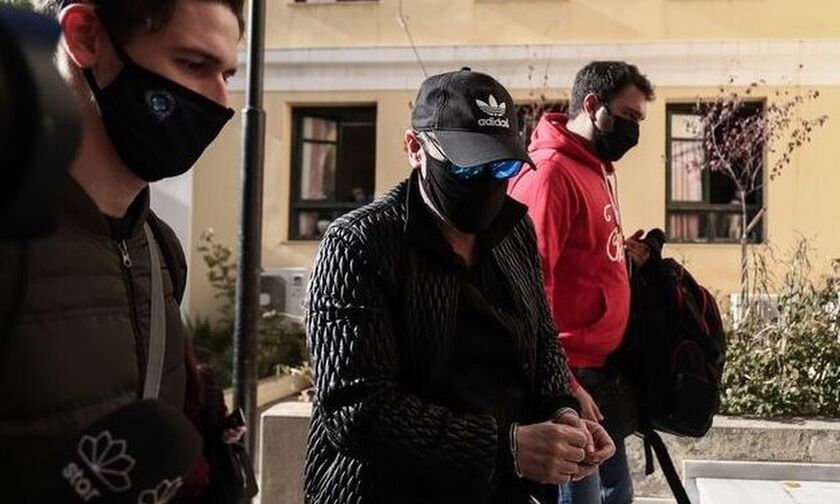 Ποινική δίωξη στον Νότη Σφακιανάκη - «Είμαι εγκληματίας», είπε ειρωνικά