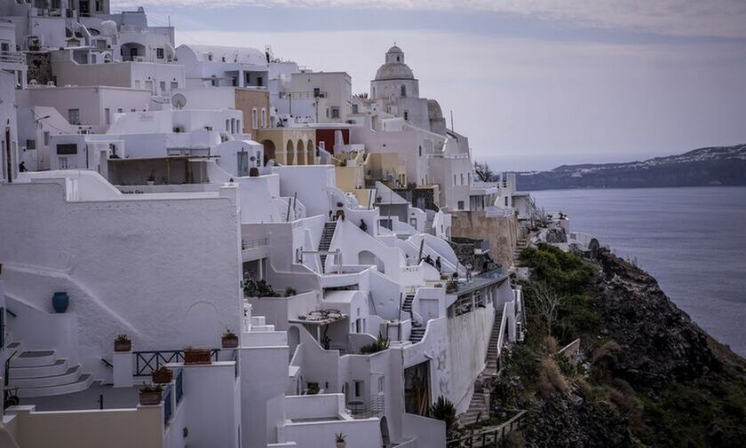 Έγκλημα Σαντορίνη: Τον σκότωσε και τον έκαψε για 200 ευρώ!