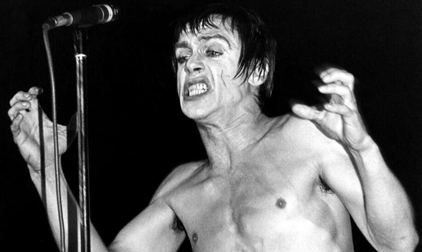 Iggy Pop -The Passenger: Από το οικογενειακό τροχόσπιτο στον S-Bahn του Βερολίνου (vids)