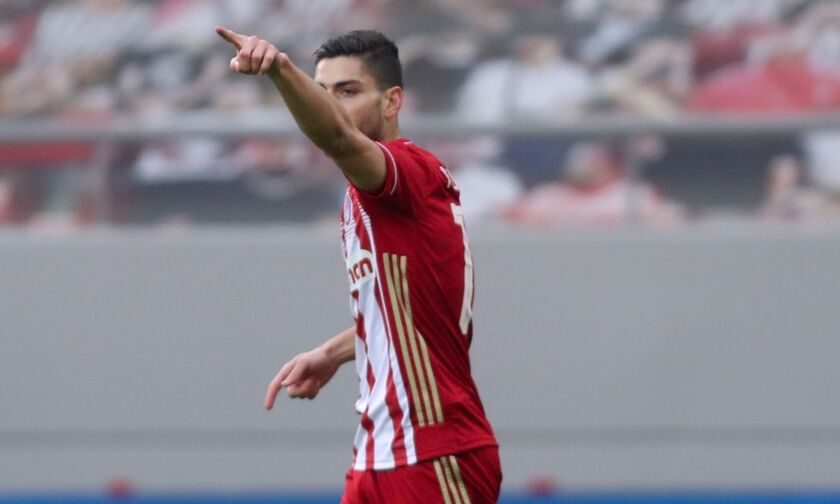 Ολυμπιακός-ΑΕΛ: Ο Μασούρας με πλασέ το 3-1 (vid)