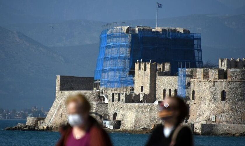 Κατανομή κρουσμάτων κορονοϊού (16/1): 52 στο Κέντρο της Αθήνας, 67 στη Θεσσαλονίκη, 28 στον Πειραιά