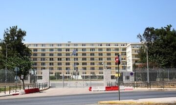 ΚΥΣΕΑ: Παράταση της θητείας των αρχηγών Αεροπορίας και Αστυνομίας