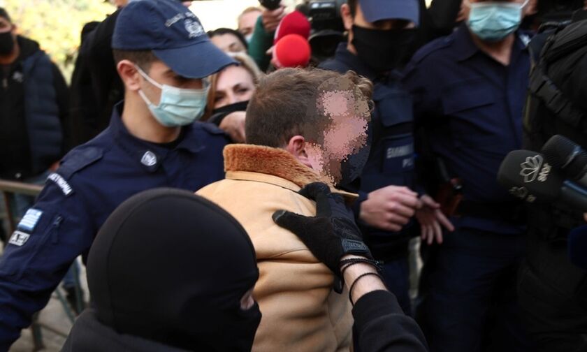 Προθεσμία για να απολογηθεί την Πέμπτη έλαβε ο προπονητής