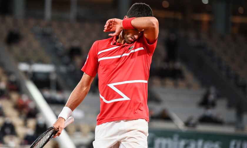 Australian Open: Ενδέχεται να αποσυρθεί λόγω τραυματισμού ο Τζόκοβιτς