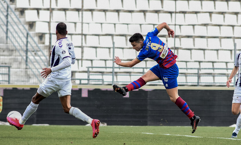 Βόλος-Απόλλων Σμύρνης 2-0: Δουβίκας: «Τιμή μου που με παρακολουθεί ο Φαν'τ Σιπ» (vid)