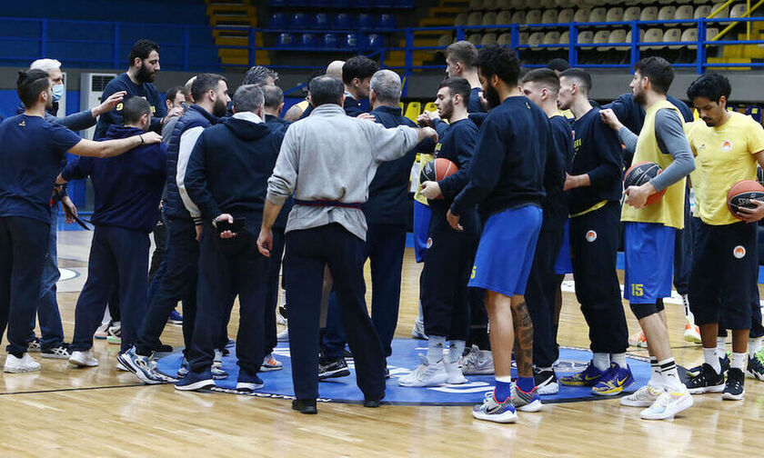 Basket League: Τα βλέμματα σε Περιστέρι και Πυλαία