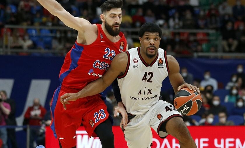 TΣΣΚΑ Μόσχας: Μετά την Εφές εφιαλτική πρώτη περίοδο και με Αρμάνι (vid)