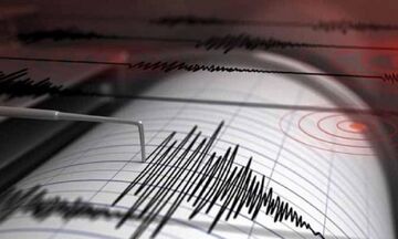 Ιαπωνία: Σεισμός 7,2 ρίχτερ - Προειδοποίηση για τσουνάμι
