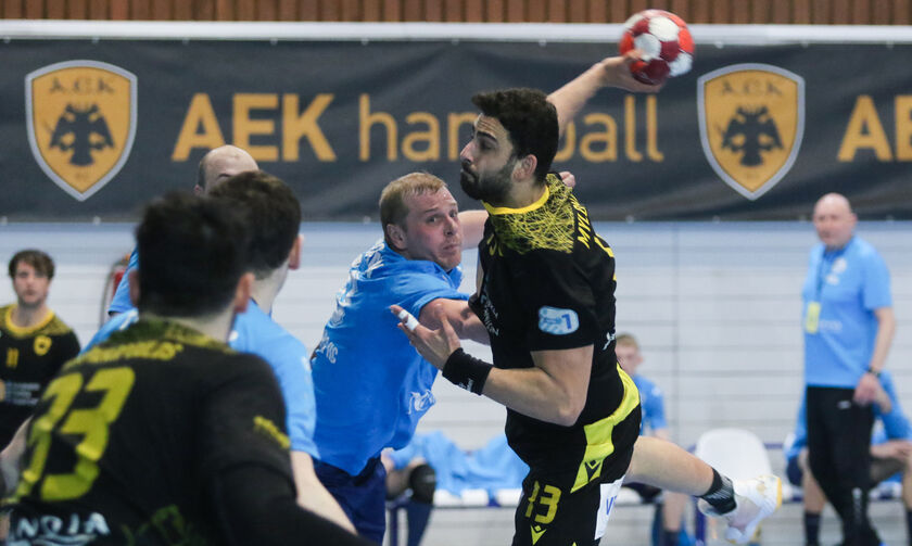 Νέβα - ΑΕΚ 21-30: Με το ενάμιση πόδι στα ημιτελικά του EHF European Cup (highlights)