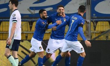 Ιταλία - Β. Ιρλανδία: Στο 2-0 οι «ατζούρι» με γκολ των Μπεράρντι και Ιμόμπιλε