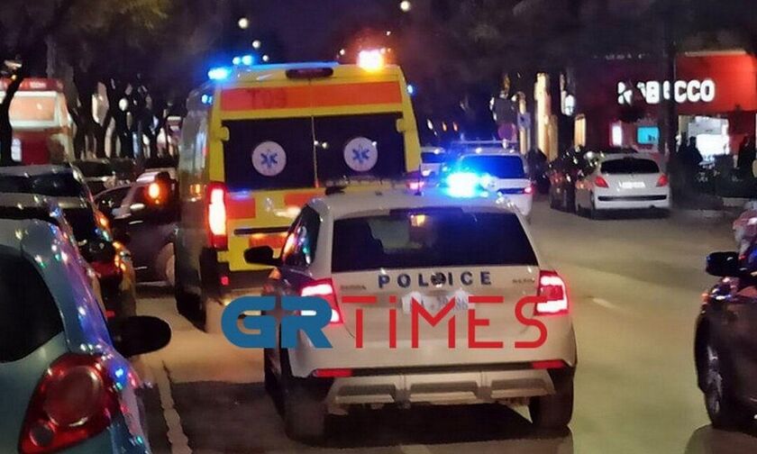Επεισόδιο οπαδών στη Θεσσαλονίκη με τραυματία (vid)
